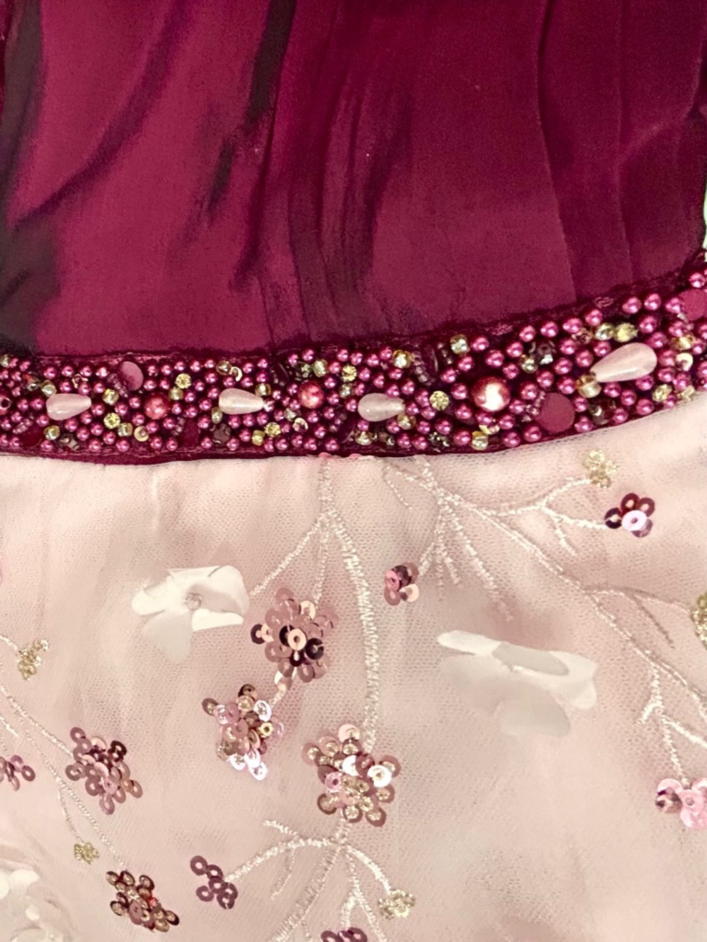 Gorgeous LittleGirl Gown embelished with beads and floral appliqués - Picture 9 of 11